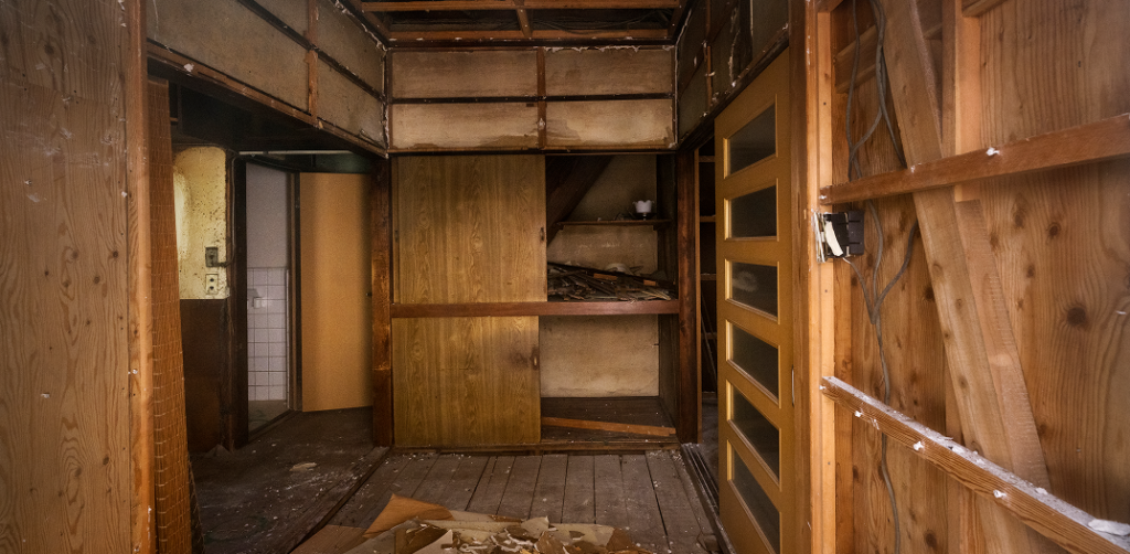 An Exceptionally Clean Insulation Removal Process Driven By Home Safety Services